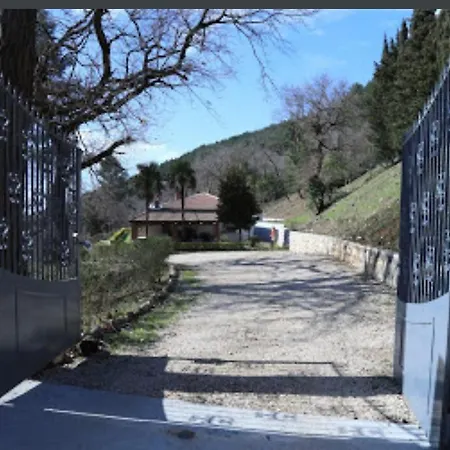 Bed & Breakfast Villab&bfrancesca&gioia Caserta Vecchia